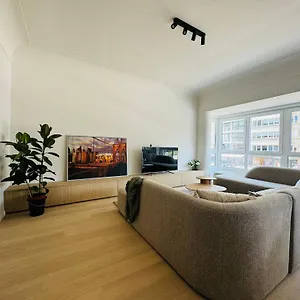 https://renovated-apartment-with-park-view.bruges-hotels.info
